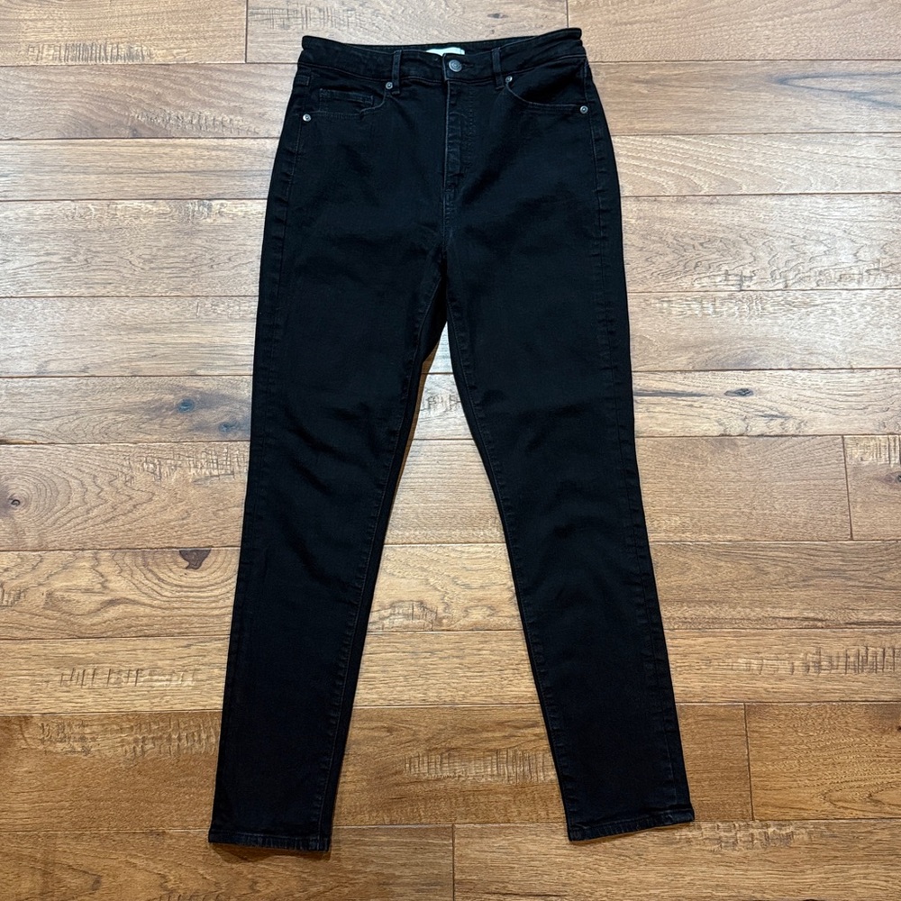 Made and Loved LOFT Women’s Black Denim The Skinny Jeans - Size 28 | 6